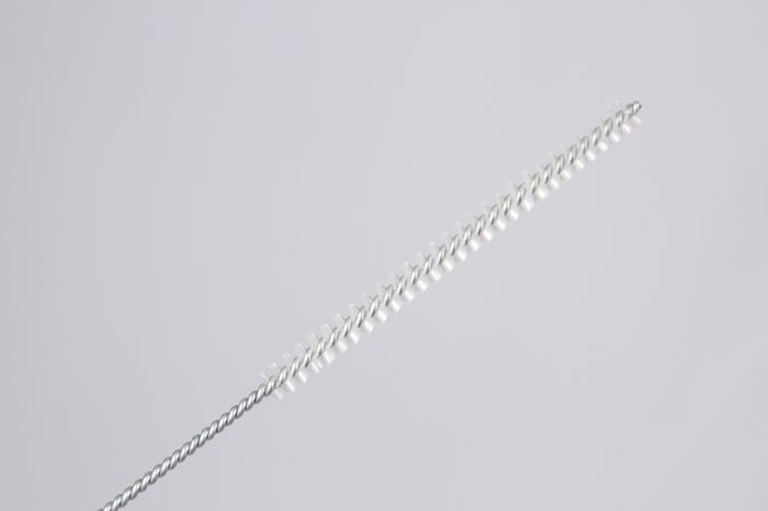 1/2" x 66" Hose Brush