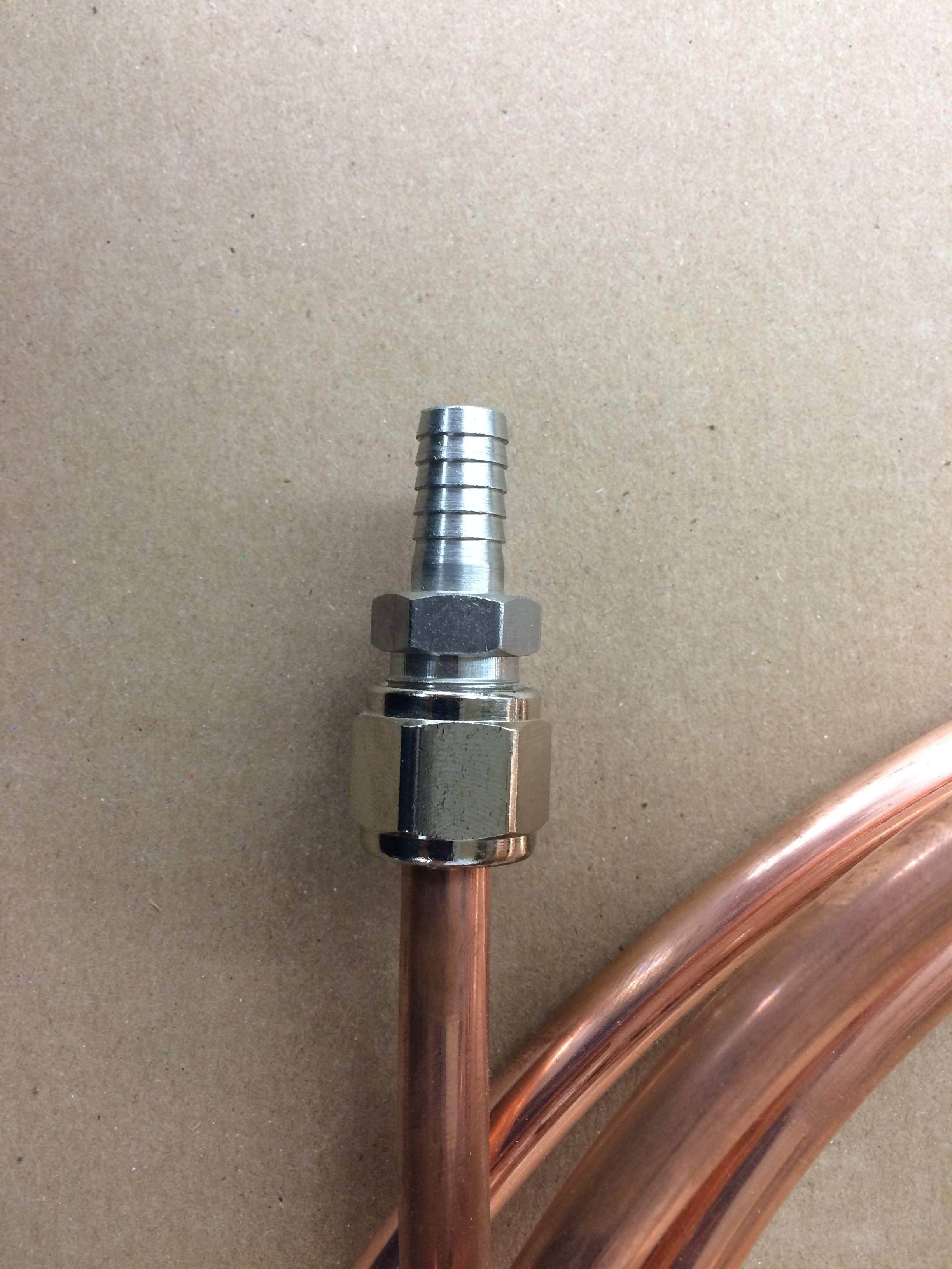 Compression to Barb Fitting - 3/8" Tube Size to 3/8" Barb